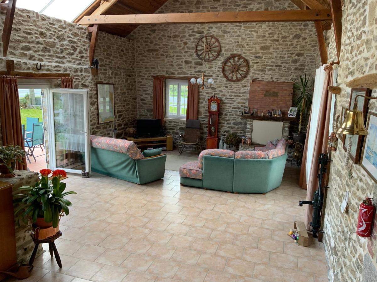 Bed and Breakfast Le Bois Chef D'Ane Collinée Zewnętrze zdjęcie